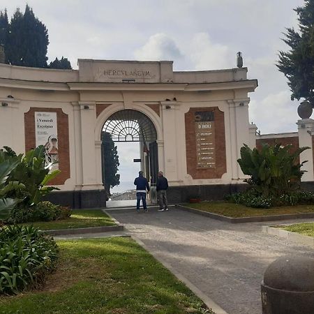 Il Gran Portale Apartment Ercolano Bagian luar foto