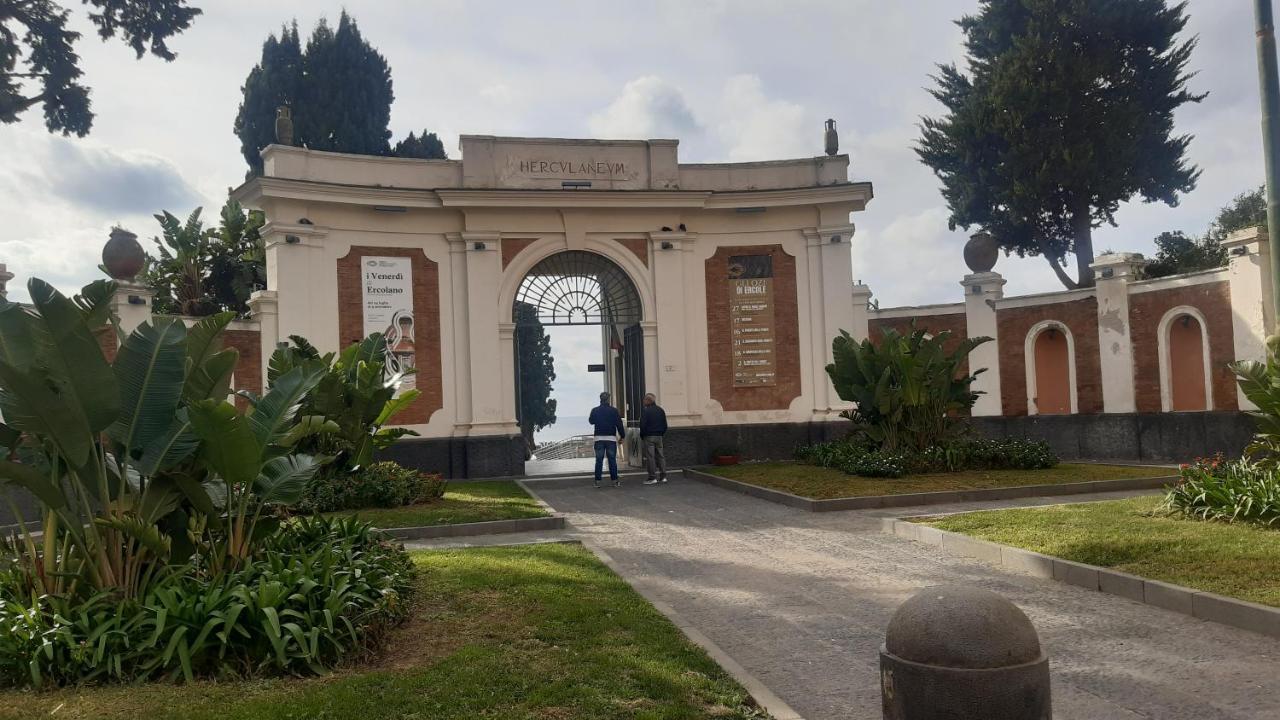 Il Gran Portale Apartment Ercolano Bagian luar foto